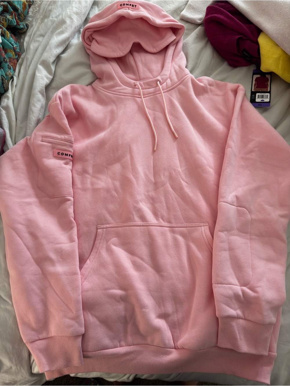 Comfrt Colors Pink Hooded Sweatshirt - Cozy Women's Hoodie nwot